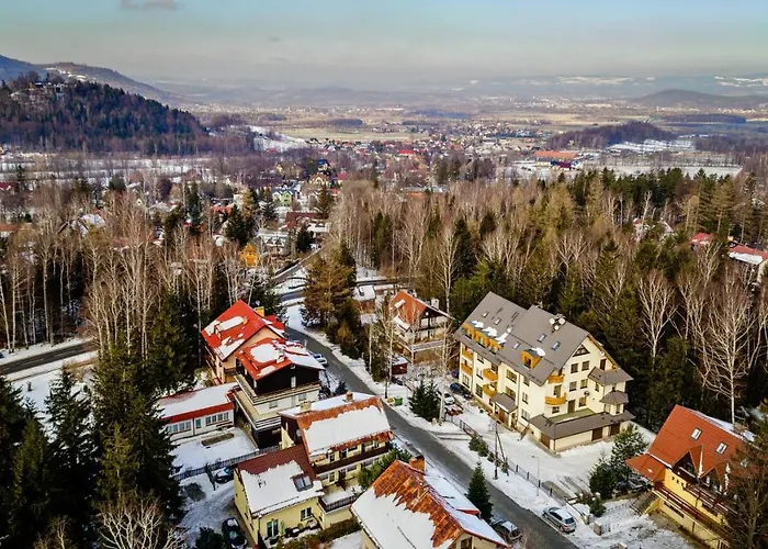 Moniuszki, Sun & Snow * Karpacz