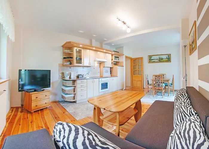 Moniuszki, Sun & Snow * Karpacz