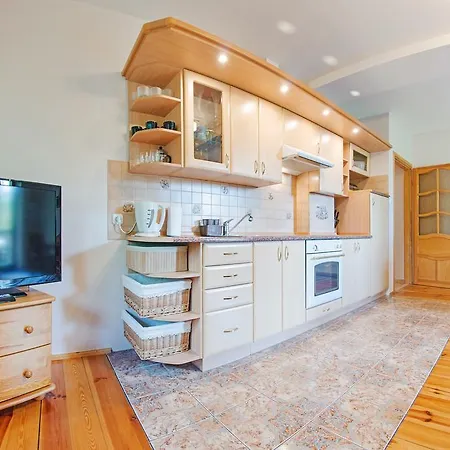 Moniuszki, Sun & Snow 公寓 *