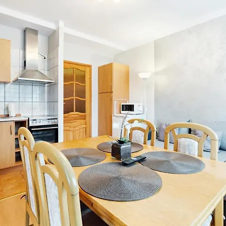 Moniuszki, Sun & Snow